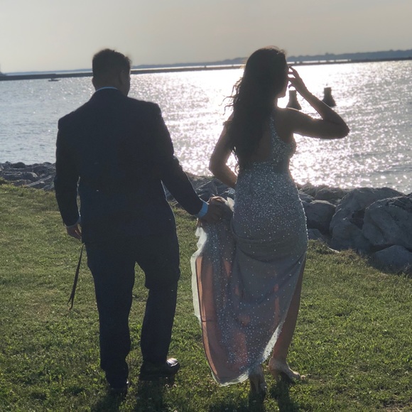 Terani Couture Dress - Picture 5 of 6